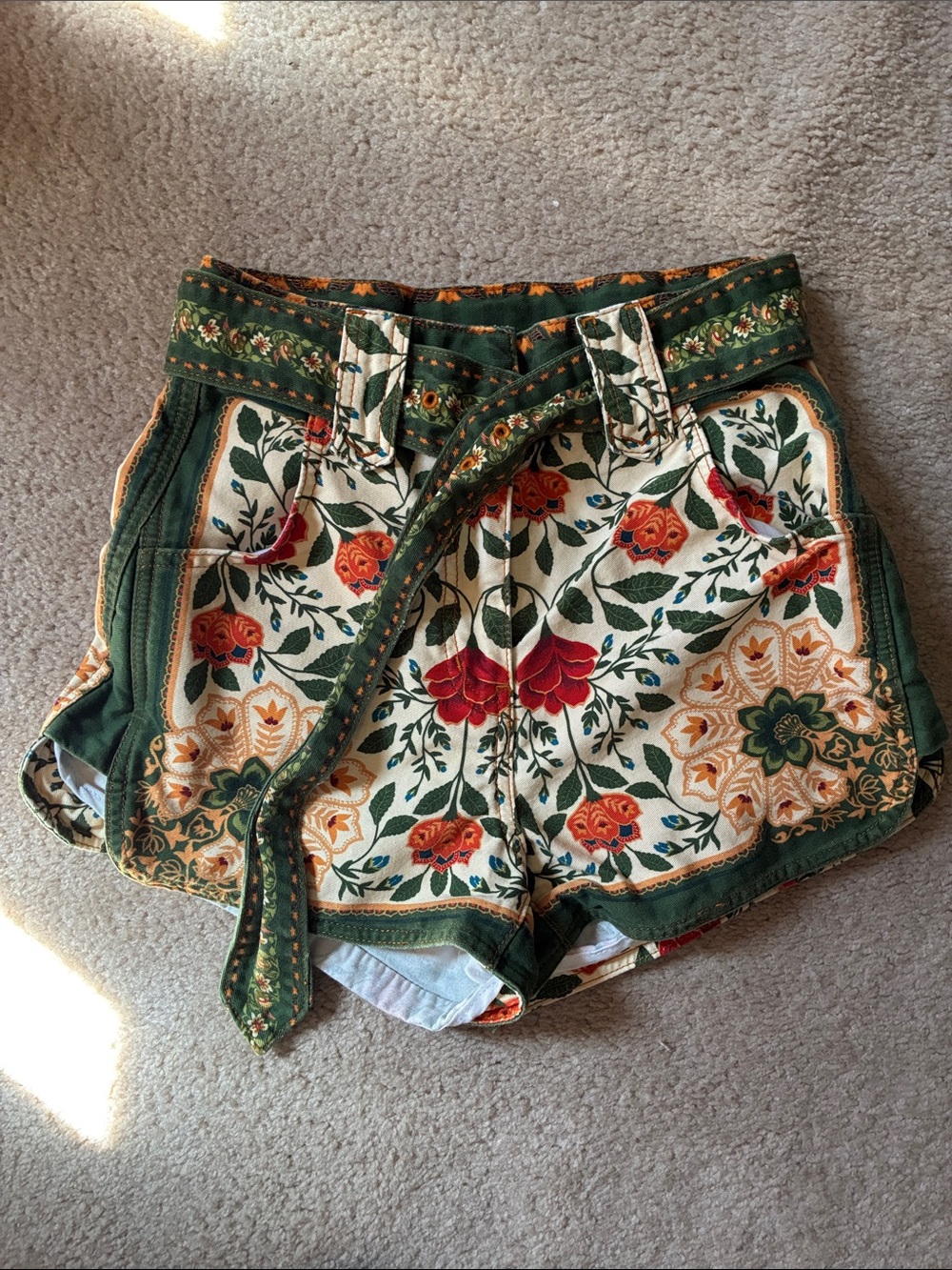 FARM Rio Green, Cream & Red Floral High-Waist Shorts with Tie Belt